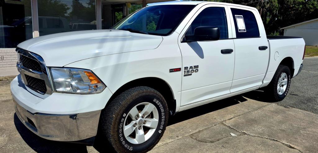 2019 Ram 1500 - $10,990