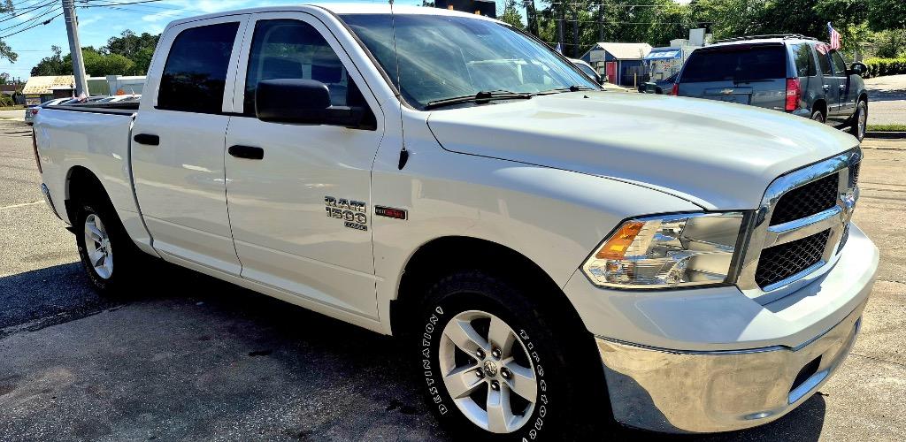 2019 Ram 1500 - $10,990