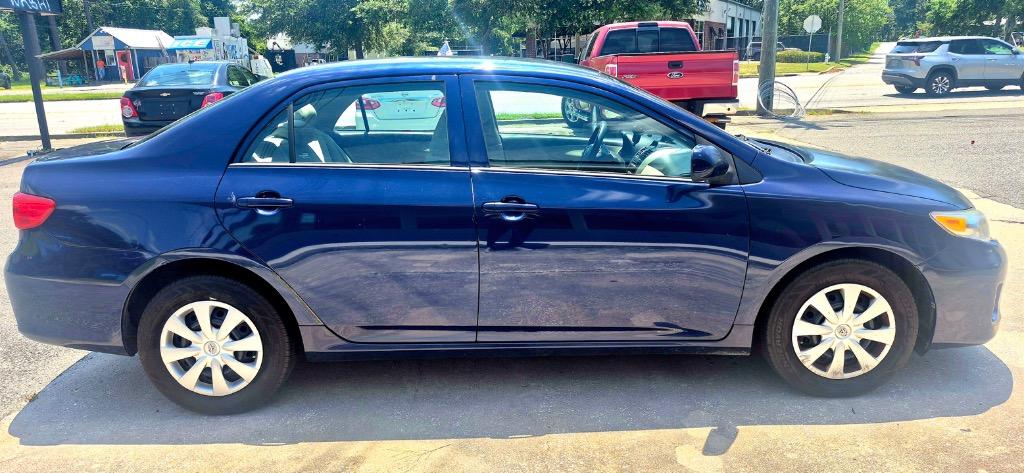 2013 Toyota Corolla - $5,900