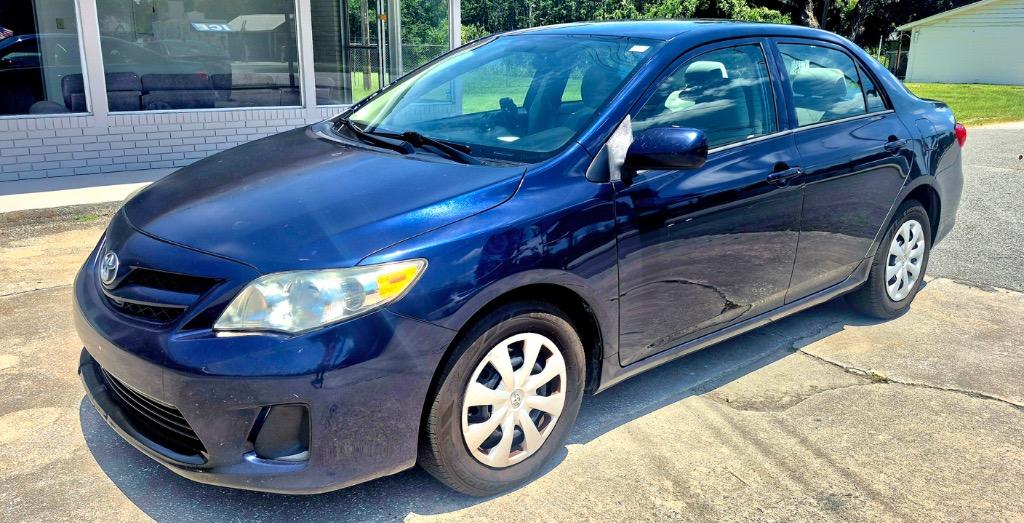 2013 Toyota Corolla - $5,900