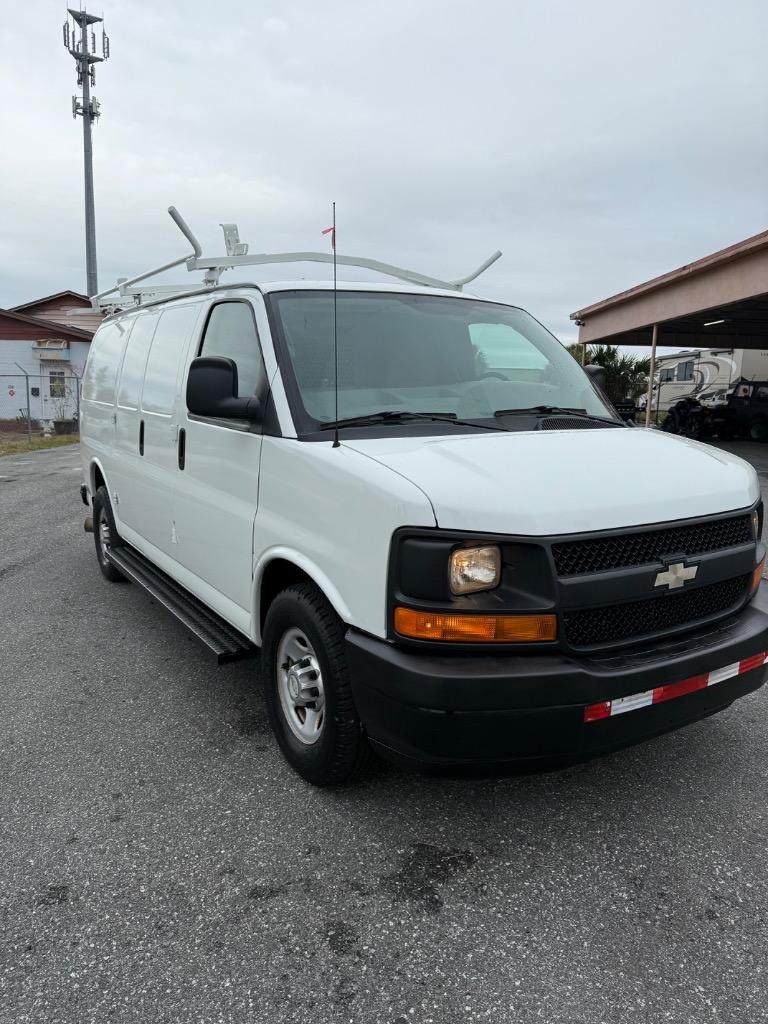 2011 Chevrolet Express 3500 3500 photo