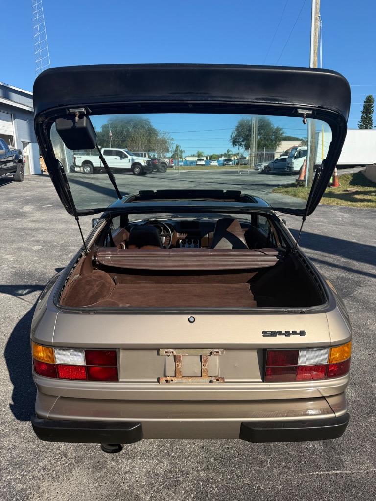 1983 Porsche 944 - $15,000