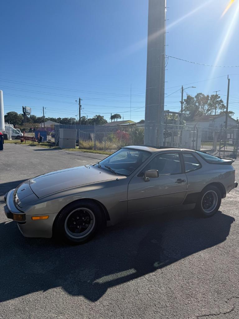1983 Porsche 944 - $15,000
