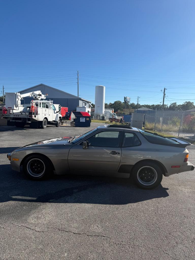 1983 Porsche 944 - $15,000