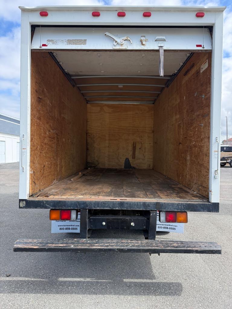 2012 Mitsubishi Canter - $19,000