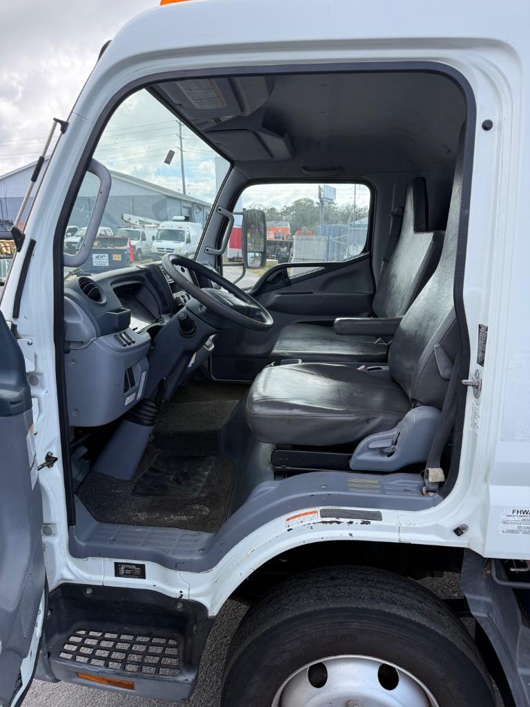 2012 Mitsubishi Canter - $19,000