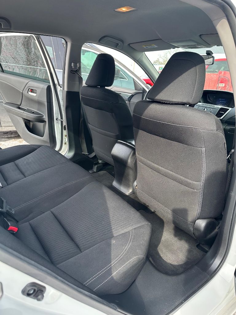 2015 Honda Accord - $10,500