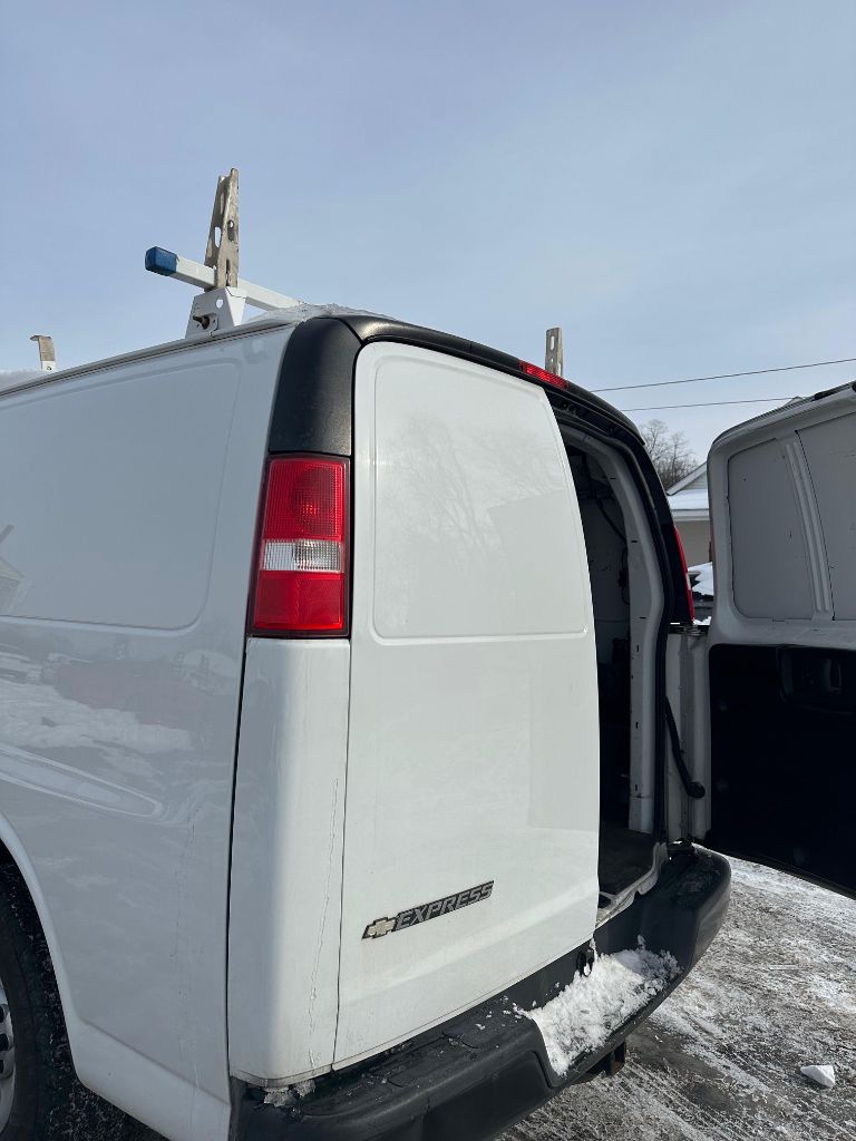 2017 Chevrolet Express - $6,000