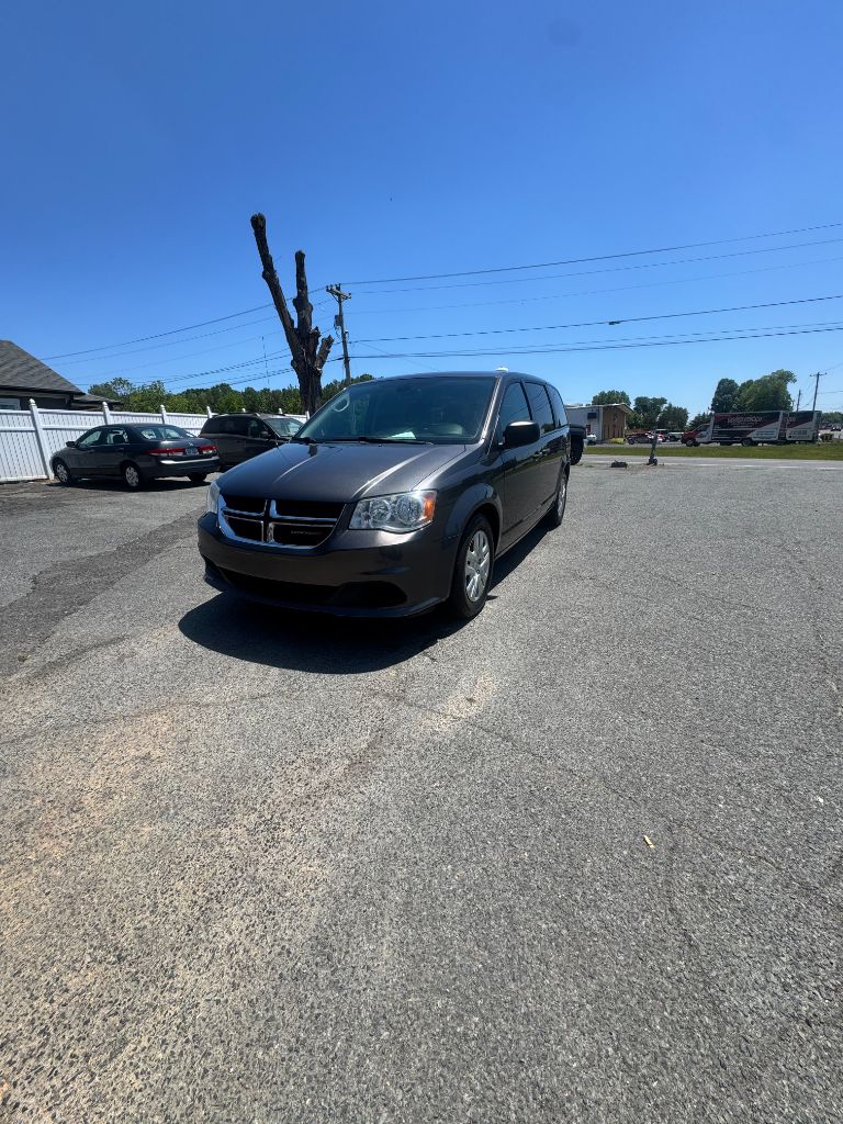 2020 Dodge Grand Caravan - $15,545