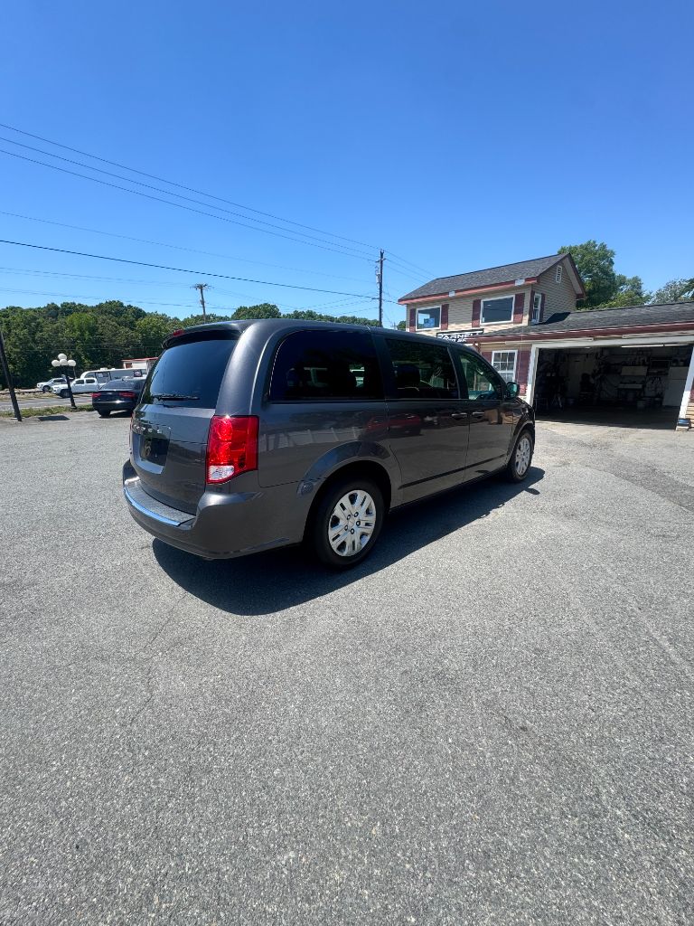 2020 Dodge Grand Caravan - $15,545
