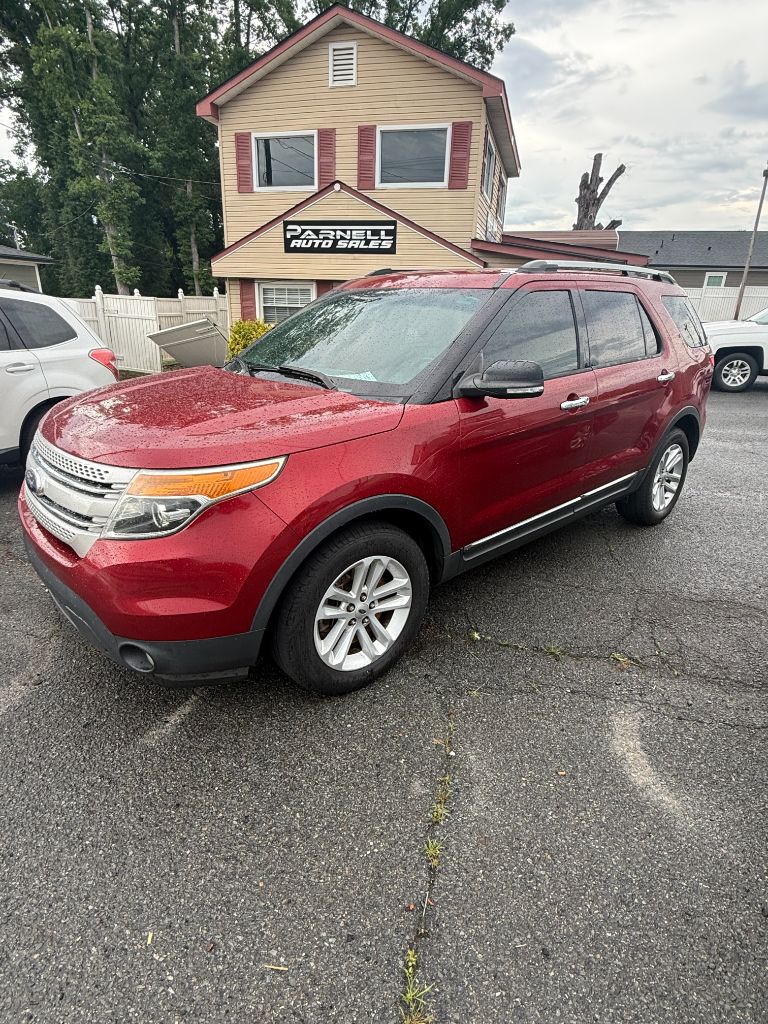 2014 Ford Explorer - $11,900