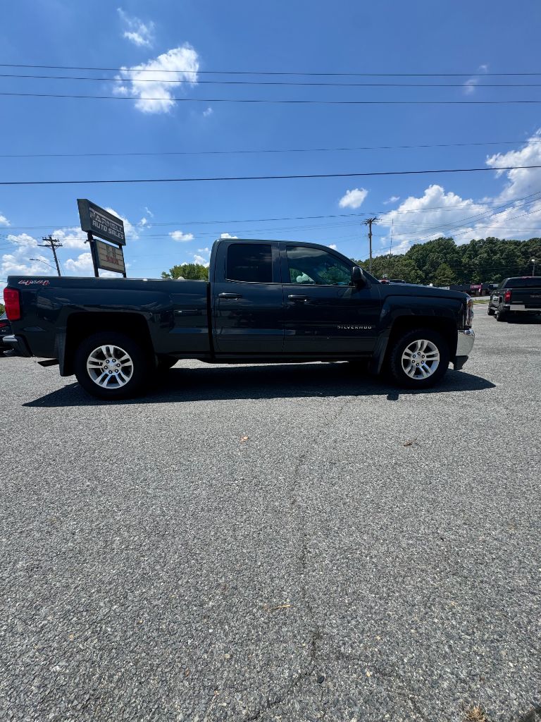 2017 Chevrolet Silverado - $16,995