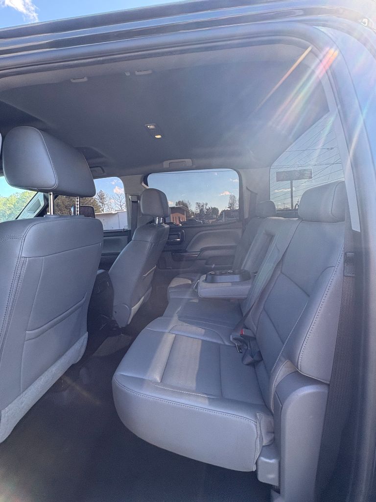 2018 GMC Sierra 2500 - $28,000