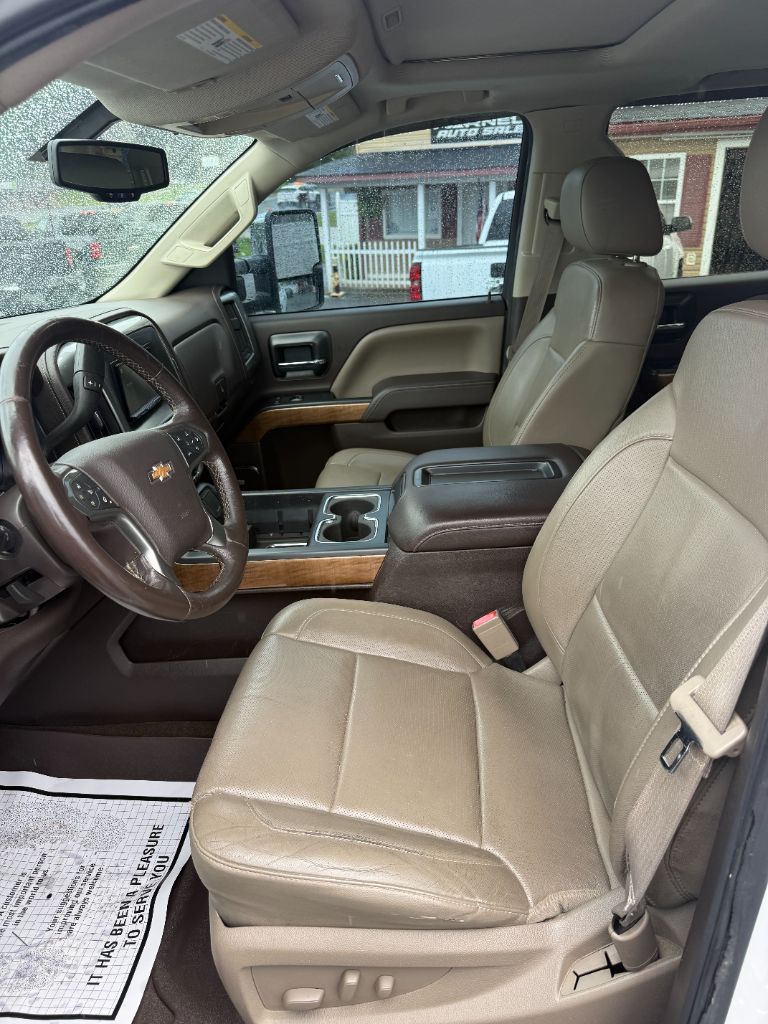 2015 Chevrolet Silverado 1500 - $19,900