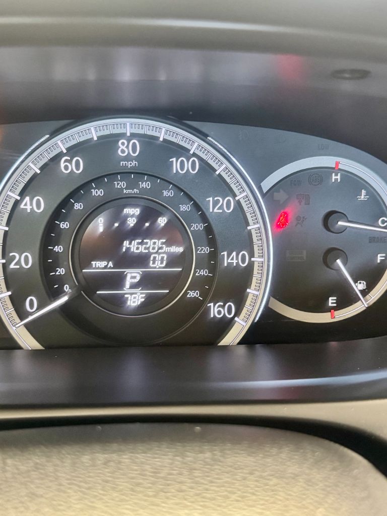 2015 Honda Accord - $9,999