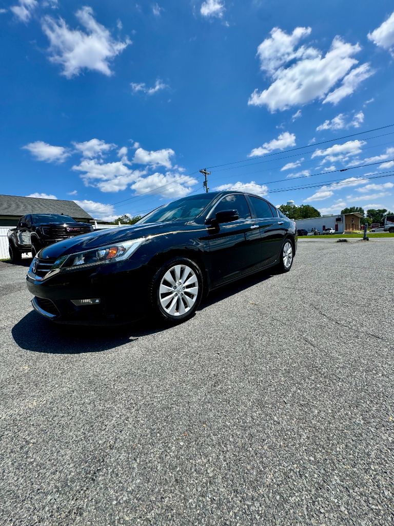 2015 Honda Accord - $9,999