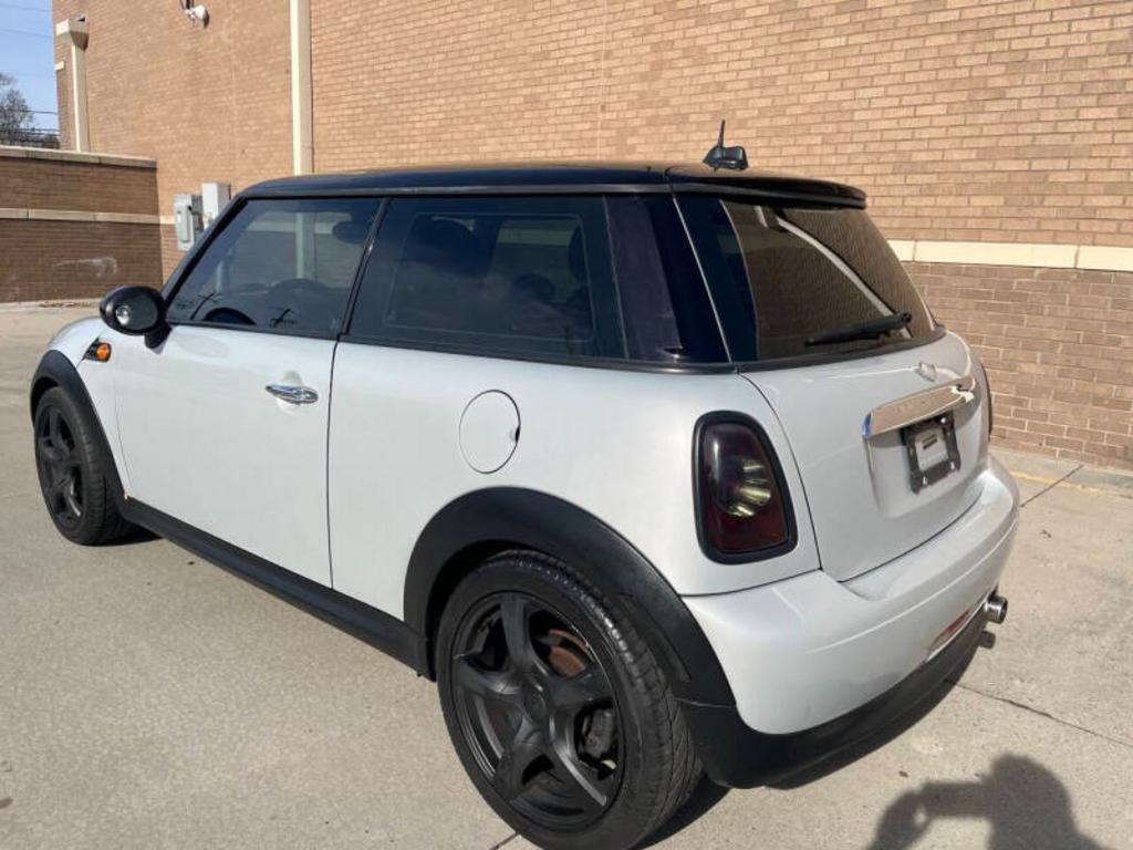 2012 MINI Hardtop - $4,800