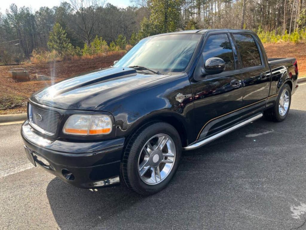 2001 Ford F-150 - $9,300