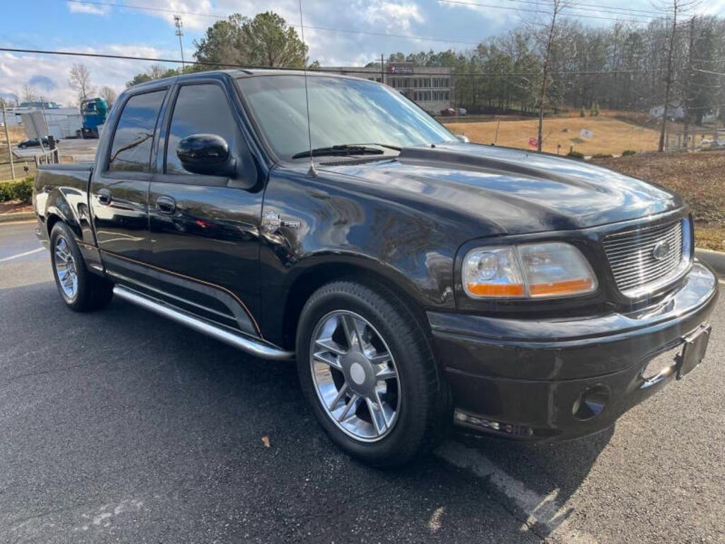 2001 Ford F-150 - $9,300