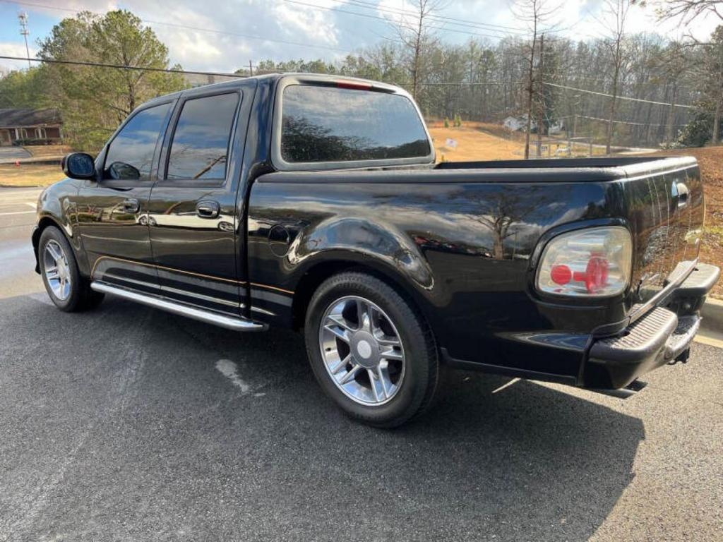 2001 Ford F-150 - $9,300