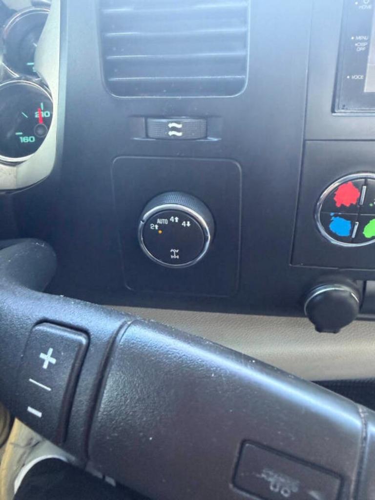 2013 Chevrolet Silverado 1500 - $8,900
