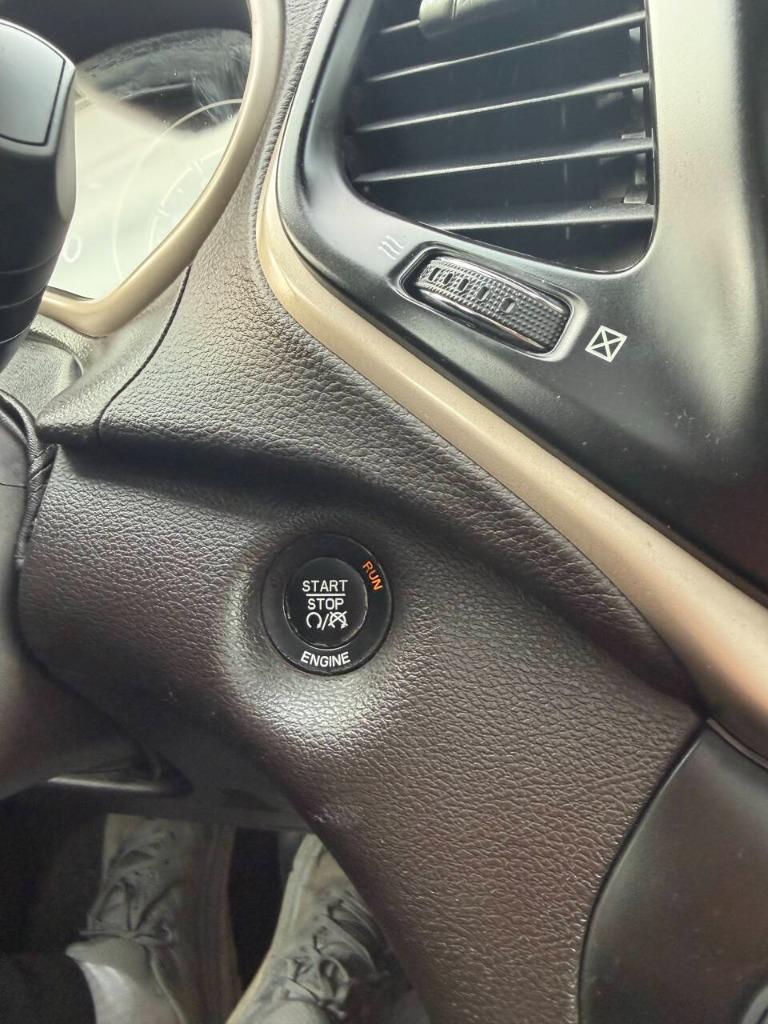 2016 Jeep Cherokee - $8,300