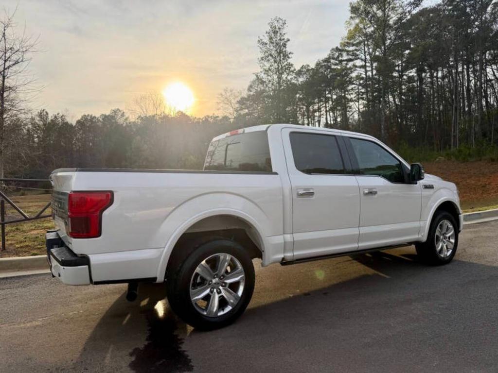 2019 Ford F-150 - $18,900