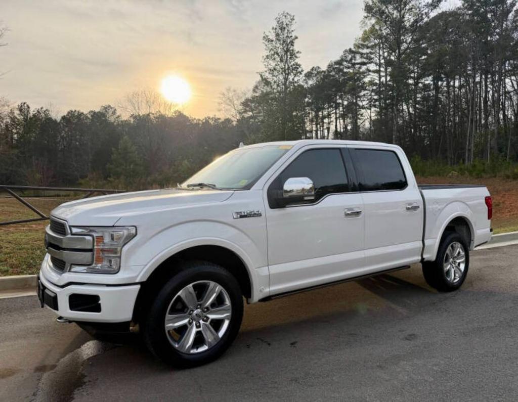 2019 Ford F-150 - $18,900