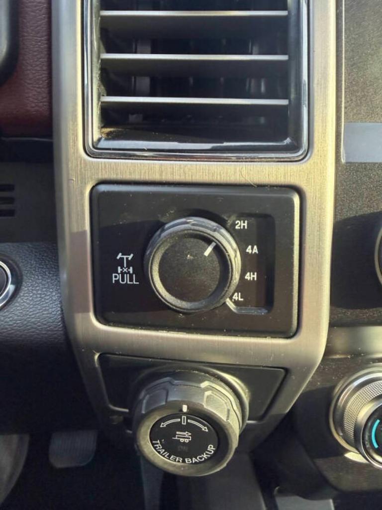 2019 Ford F-150 - $18,900