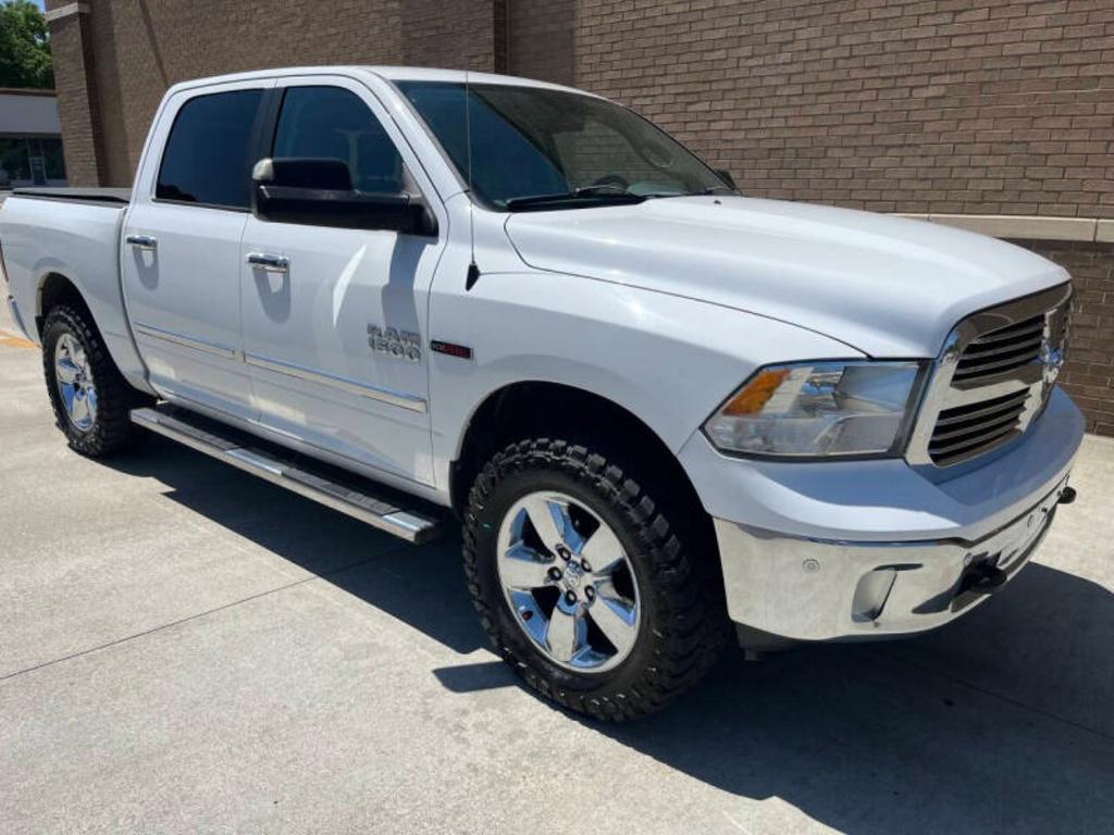 2015 Ram 1500 - $13,900