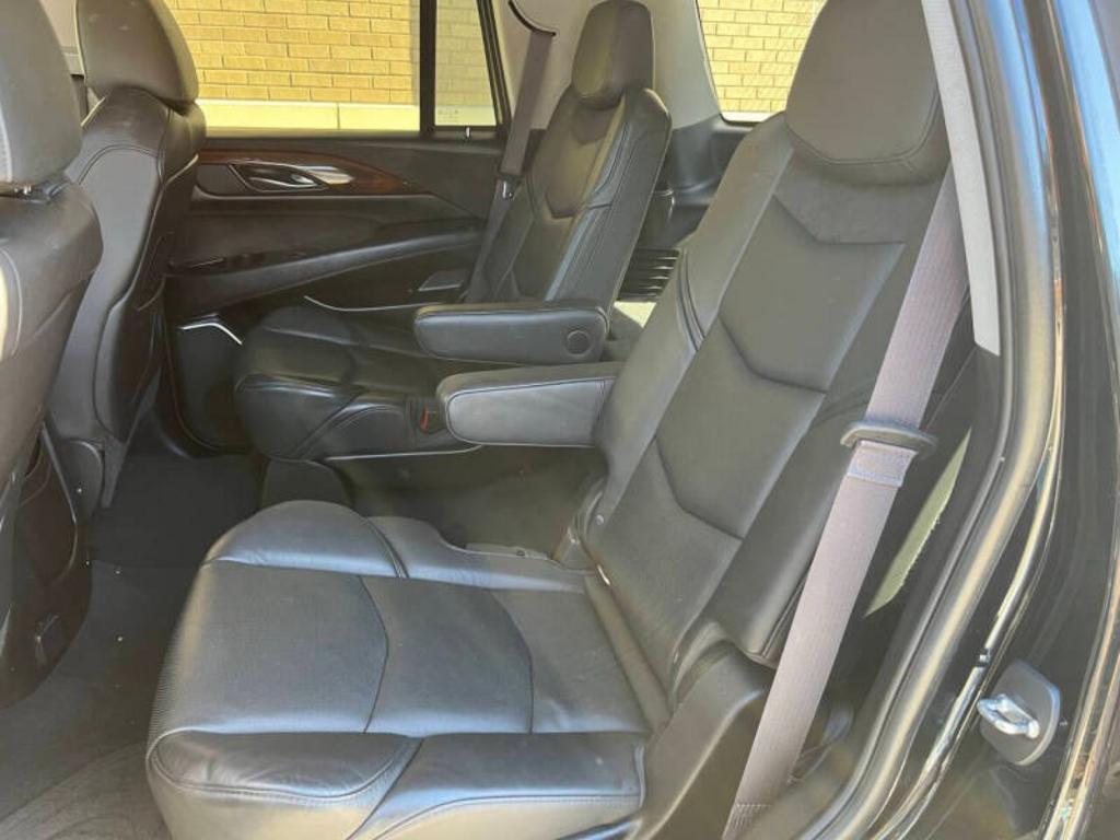 2015 Cadillac Escalade - $17,900