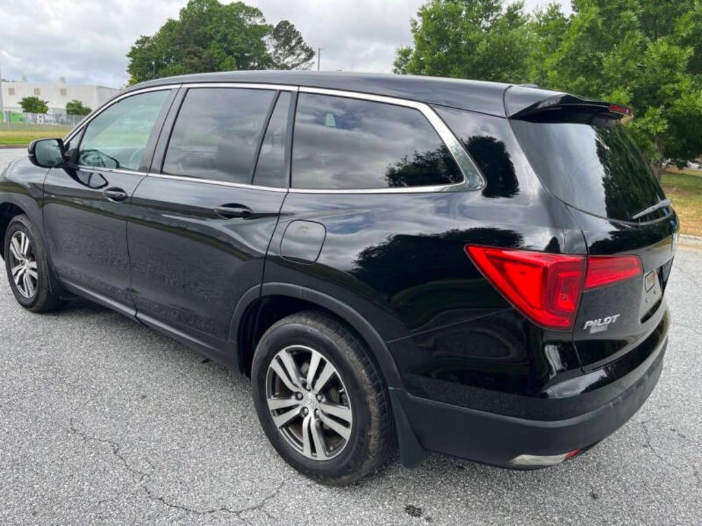 2016 Honda Pilot - $8,900