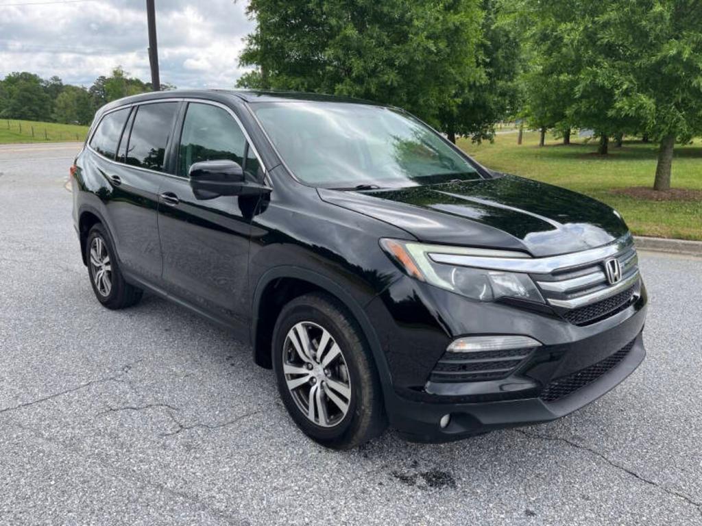 2016 Honda Pilot - $8,900