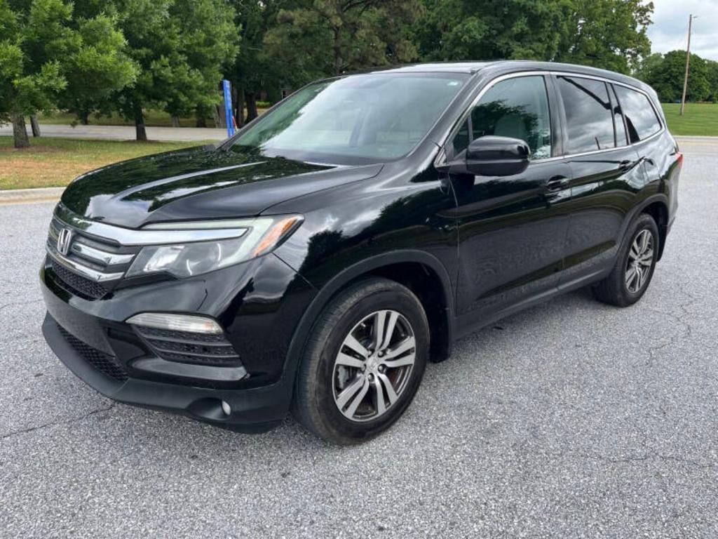 2016 Honda Pilot - $8,900