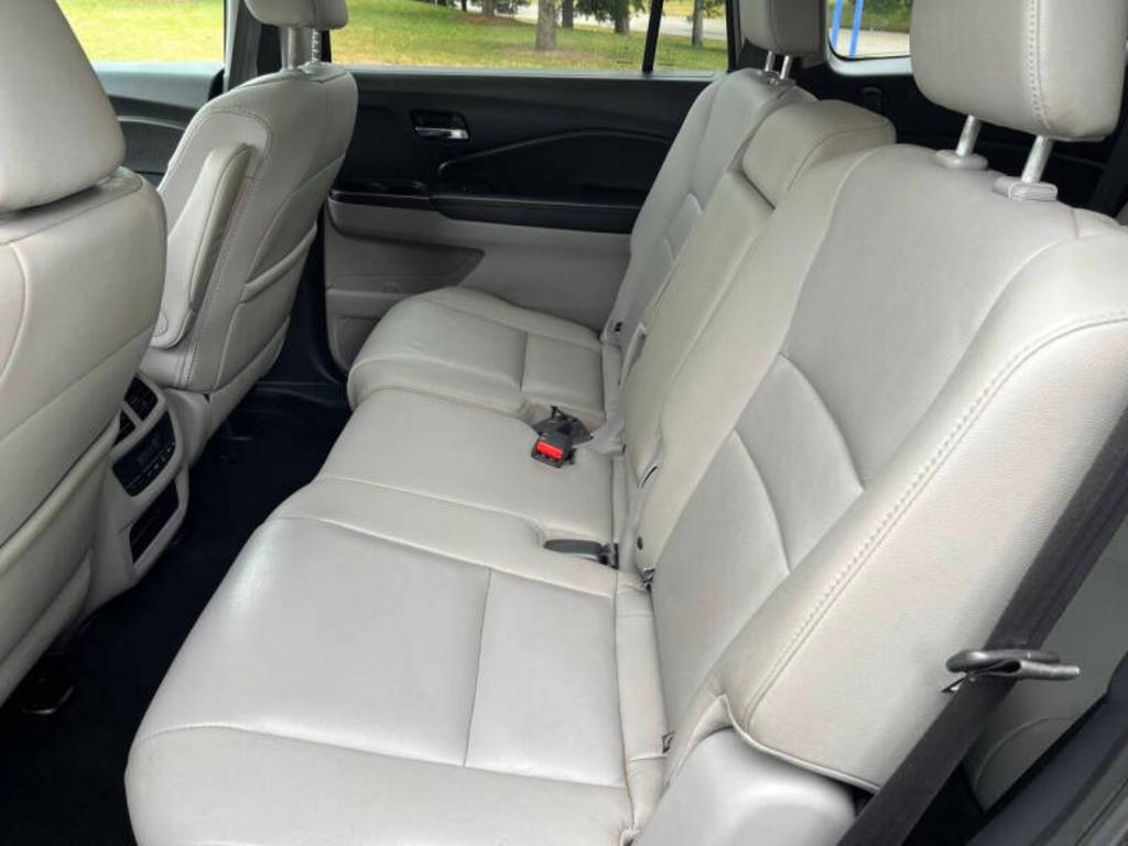 2016 Honda Pilot - $8,900
