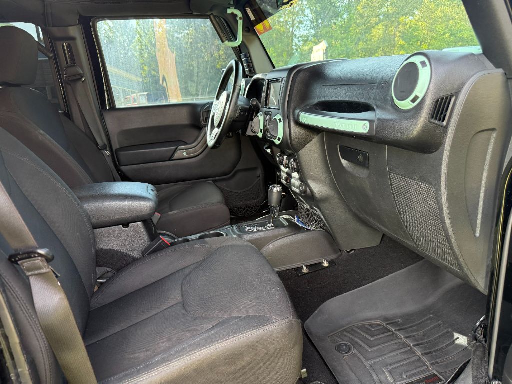 2016 Jeep Wrangler - $19,900