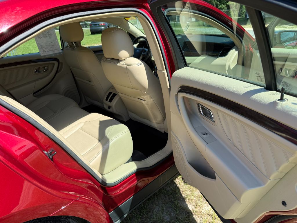 2015 Ford Taurus - $12,900
