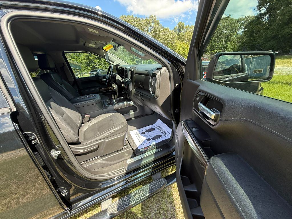 2021 Chevrolet Silverado - $26,550