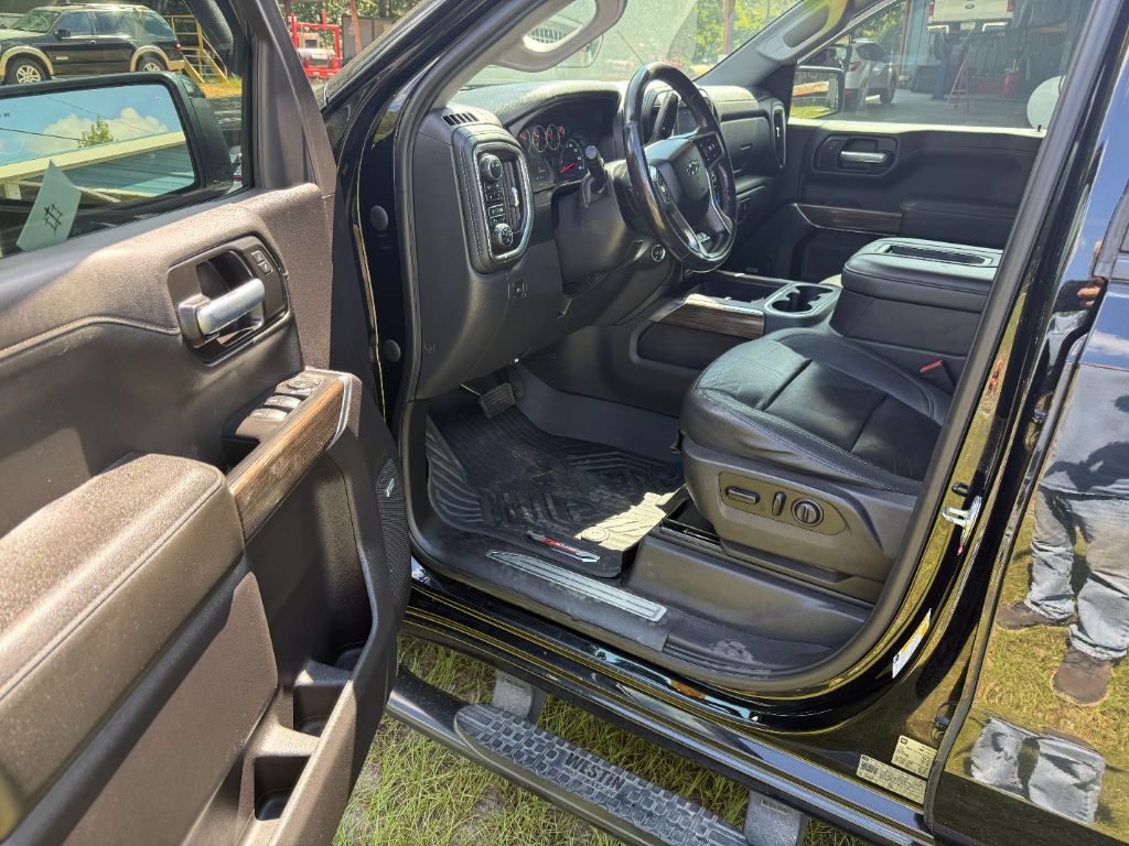 2021 Chevrolet Silverado - $26,550
