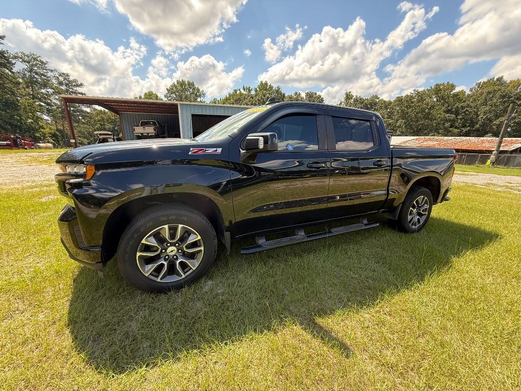 2021 Chevrolet Silverado - $26,550