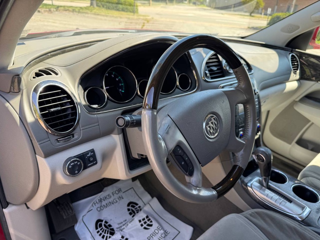 2013 Buick Enclave Convenience photo