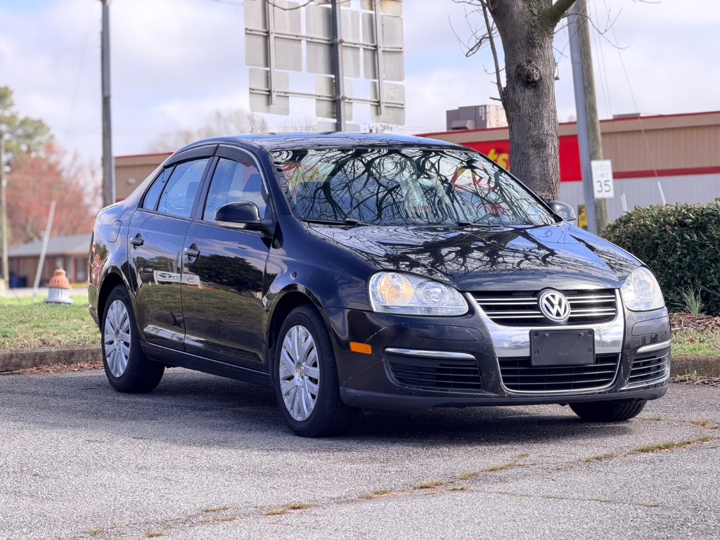 2010 Volkswagen Jetta - $3,500