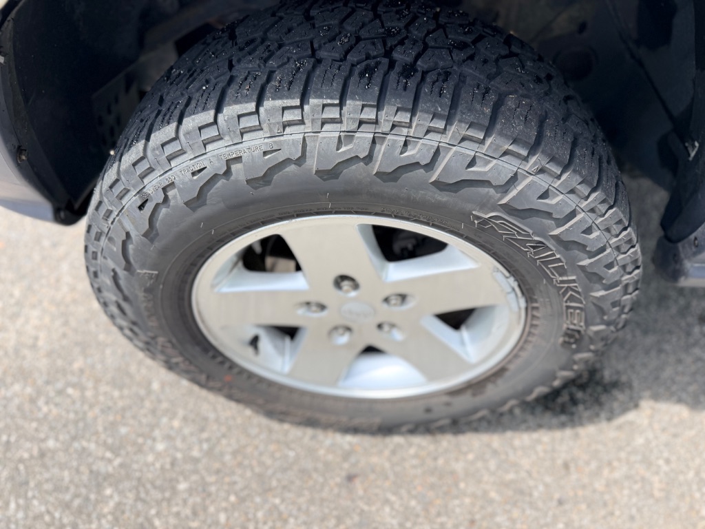 1999 Jeep Cherokee - $5,495