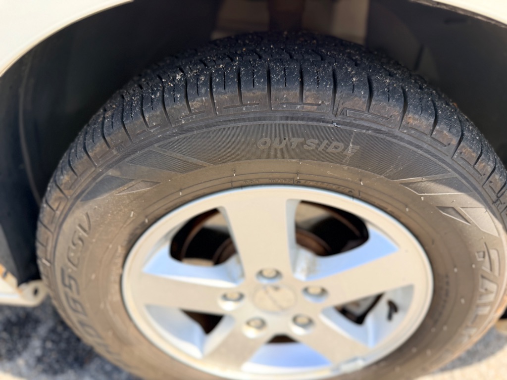 2013 Dodge Grand Caravan - $6,300