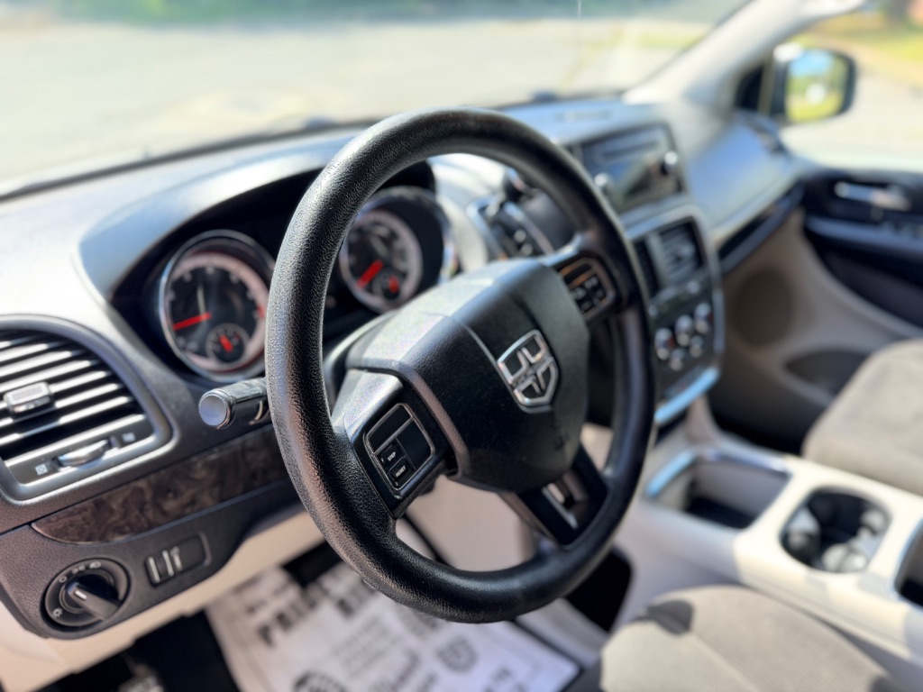 2013 Dodge Grand Caravan - $6,300