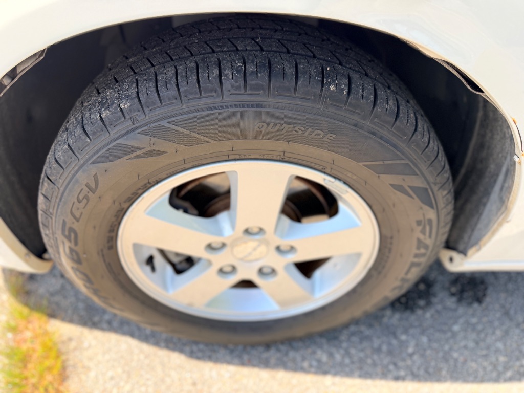 2013 Dodge Grand Caravan - $6,300