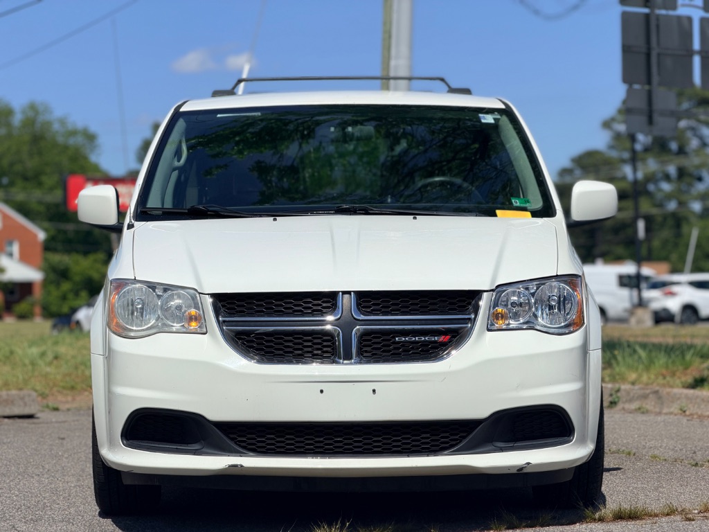 2013 Dodge Grand Caravan - $6,300