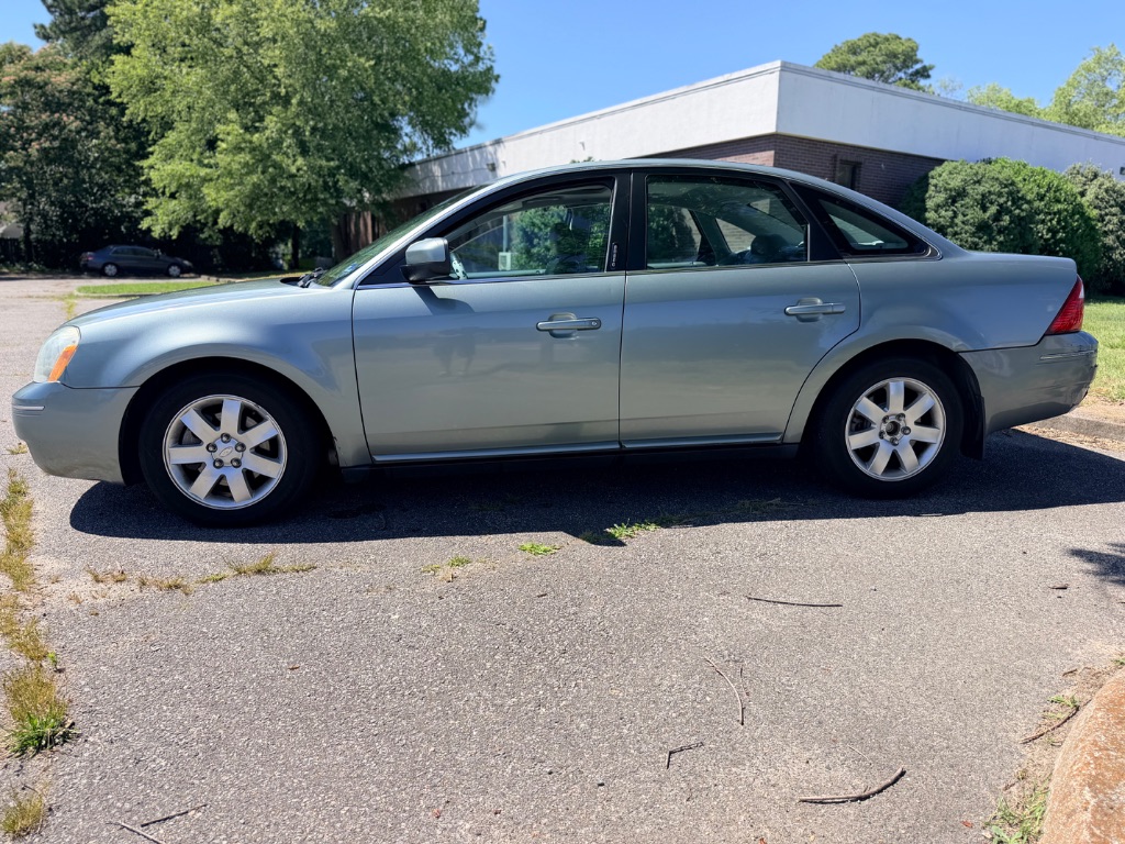 2007 Ford Five Hundred - $3,650
