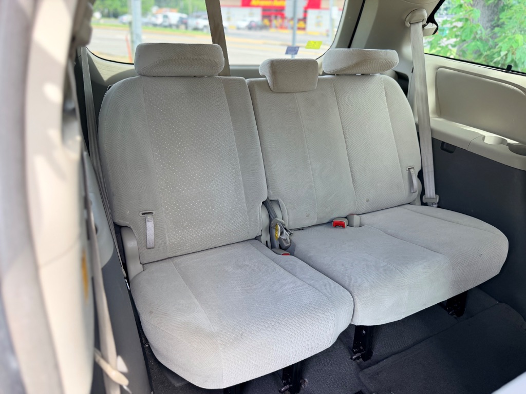 2011 Toyota Sienna - $7,995