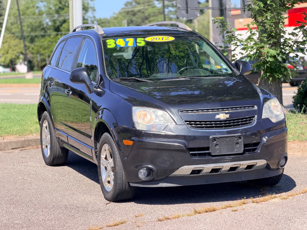 2012 Chevrolet Captiva - $3,250